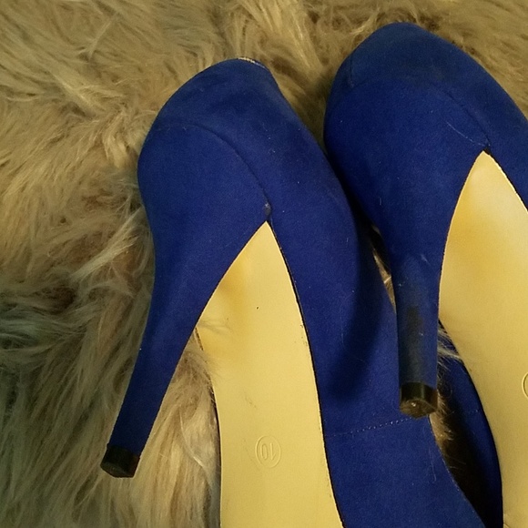 Blue 4" chrome tip pumps - Picture 6 of 6